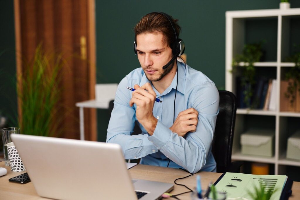 Unlock The Power Of Effective E-Commerce Customer Experience Strategies To Drive Loyalty, Retention, And Revenue Growth. Discover How To Craft A Cohesive Set Of Experiences That Resonate With Your Target Audience And Leave A Lasting Impression