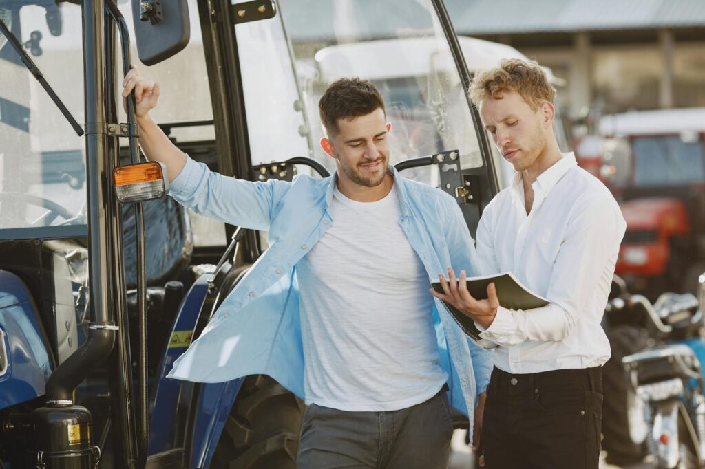 Unlocking Sales And Customer Engagement: A Comprehensive Analysis Of Cross Channel E-Commerce, Exploring Strategies For Optimization, Leveraging Data Analytics, And Creating Personalized Experiences