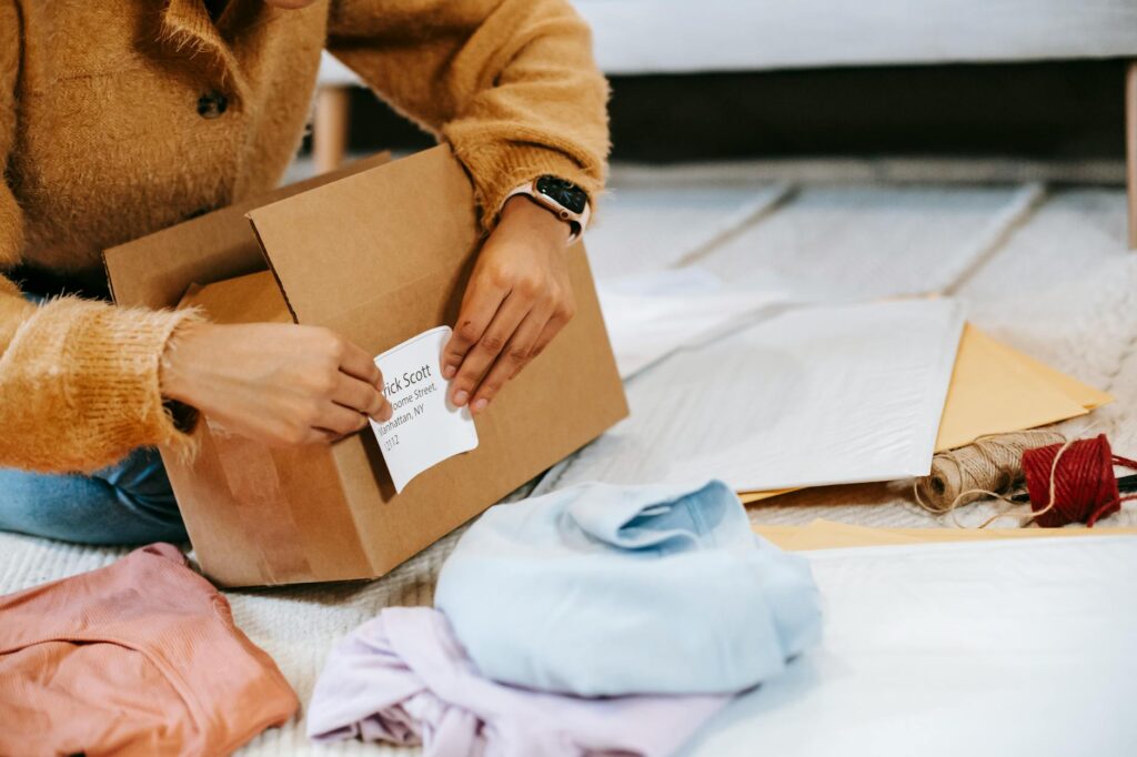 Evaluating The Success Of Your E-Commerce Business Requires Tracking Key Metrics Such As Website Traffic, Conversion Rates, Bounce Rate, Average Order Value (AOV), Email Open Rates, Click-through Rates, Social Media Engagement Metrics, And Data Analytics Insights To Optimize Content Performance And Drive Revenue Growth
