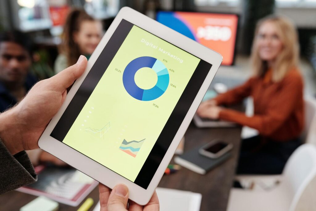 Unlock The Secrets Of Digital Storefront Growth: Discover A Comprehensive E-Commerce Marketing Strategy To Drive Sales, Boost Customer Engagement, And Establish A Strong Online Presence In Today's Fast-paced Digital Landscape