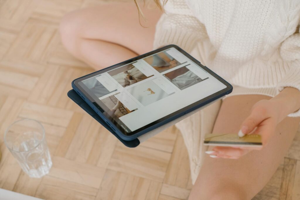 Maximize Your E-Commerce Sales And Engagement With Effective Strategies For Winning Interactive Giveaways. Learn How To Create Immersive Experiences, Measure Success, And Leverage Influencer Marketing