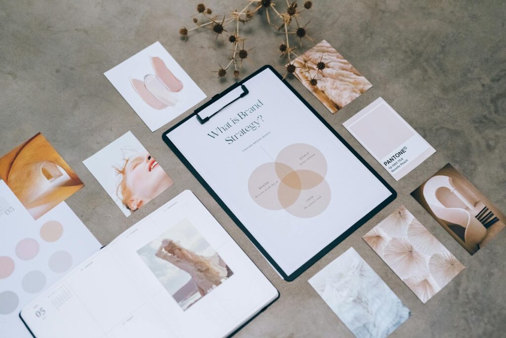 E-Commerce Influencer Marketing Strategies: Boost Sales & Expand Reach With Effective Partnering Methods To Tap Into New Audiences, Build Brand Awareness And Drive Sales Through Sponsored Content, Product Reviews And More
