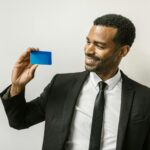 e-commerce on lazada,establish business,market demand analysis,online payment options,shipping solutions,e store design,inventory management systems,promotional strategies,performance analysis tools,Successful E-Commerce Platforms,Best Practices,Marketing Strategies,Logistics Solutions,Customer Support Tools