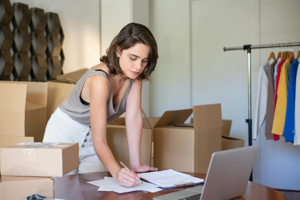 E-Commerce Flash Sales Optimization: Boost Conversion Rates and Maximize Satisfaction Scores with Data-Driven Insights, Personalized Marketing Tactics, and Strategic Planning for Temporary Promotions.