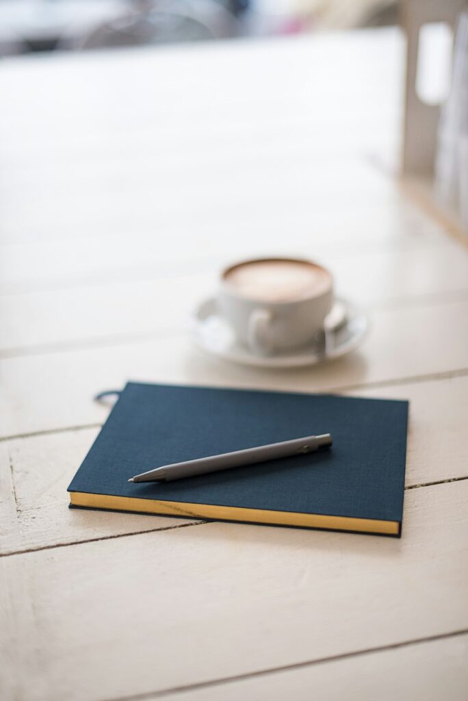 Boost Sales With Social Proof: Learn How To Write Compelling Product Descriptions That Harness Customer Reviews, Ratings, Testimonials, And More To Drive Trust, Credibility, And Conversion