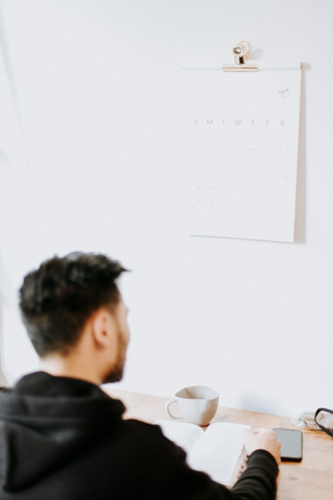 Unlock customer loyalty and drive revenue growth with real-time E-Commerce support, providing 24/7 assistance through AI-powered chatbots, social media integration, and mobile apps to deliver exceptional in-app experiences and exceed modern consumer expectations.