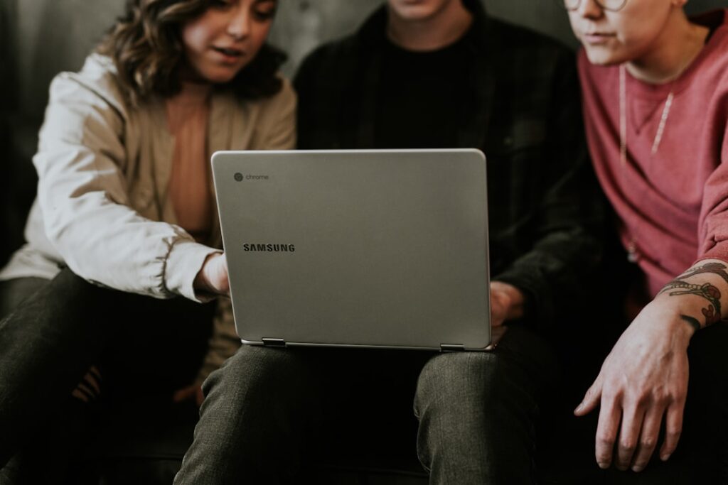 Boost Your E-Commerce Sales With Effective Email Marketing Campaigns E-Commerce Strategies - Discover How To Engage Customers, Drive Sales, And Grow Your Online Presence Through Targeted Email Marketing Strategies