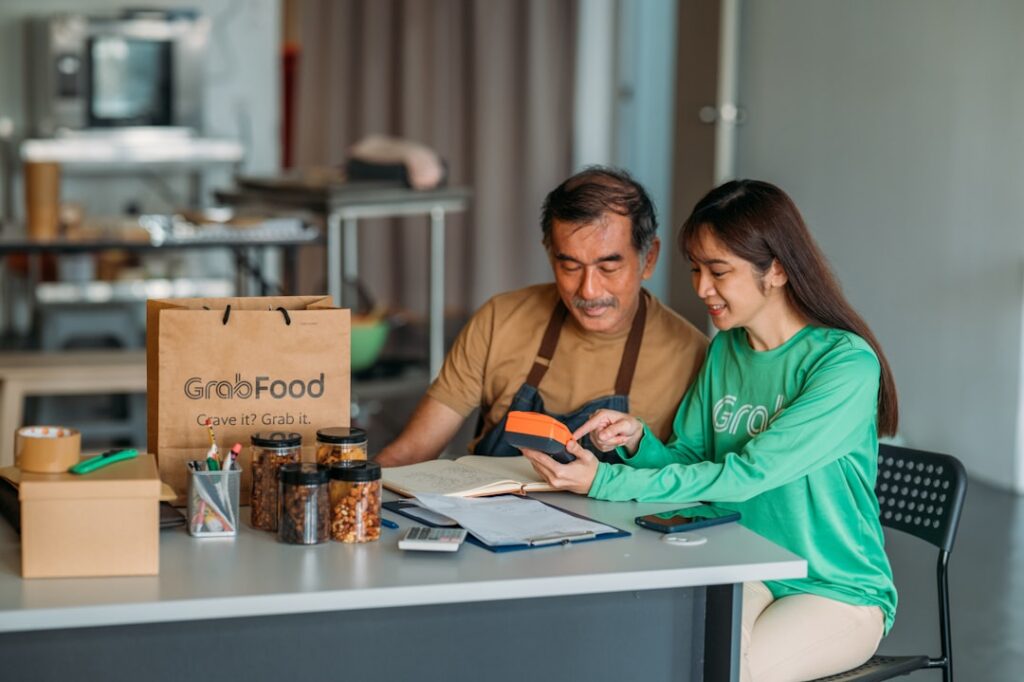 Market Segmentation Pricing Strategies: Unlocking Revenue Growth And Customer Loyalty Through Data-driven Pricing Approaches For Businesses Looking To Maximize Profits In A Competitive E-Commerce Landscape