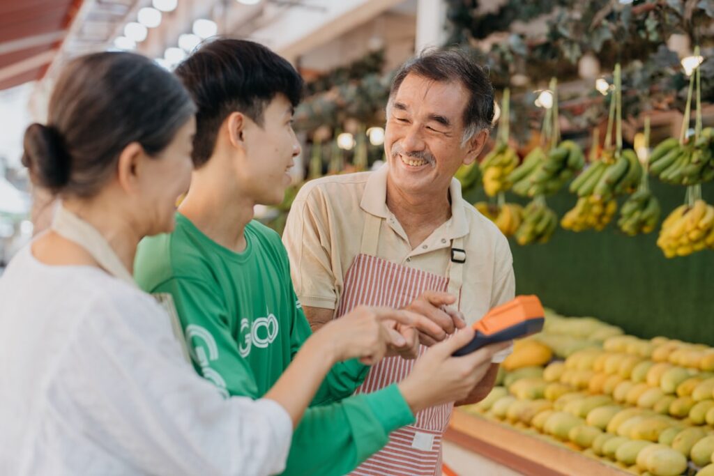 E-Commerce Influencer Market Target: Understand how digital powerhouses shape online retail and tap into the lucrative influencer marketing space with expert insights on target audience identification, marketplaces for wholesale buyers, and more.