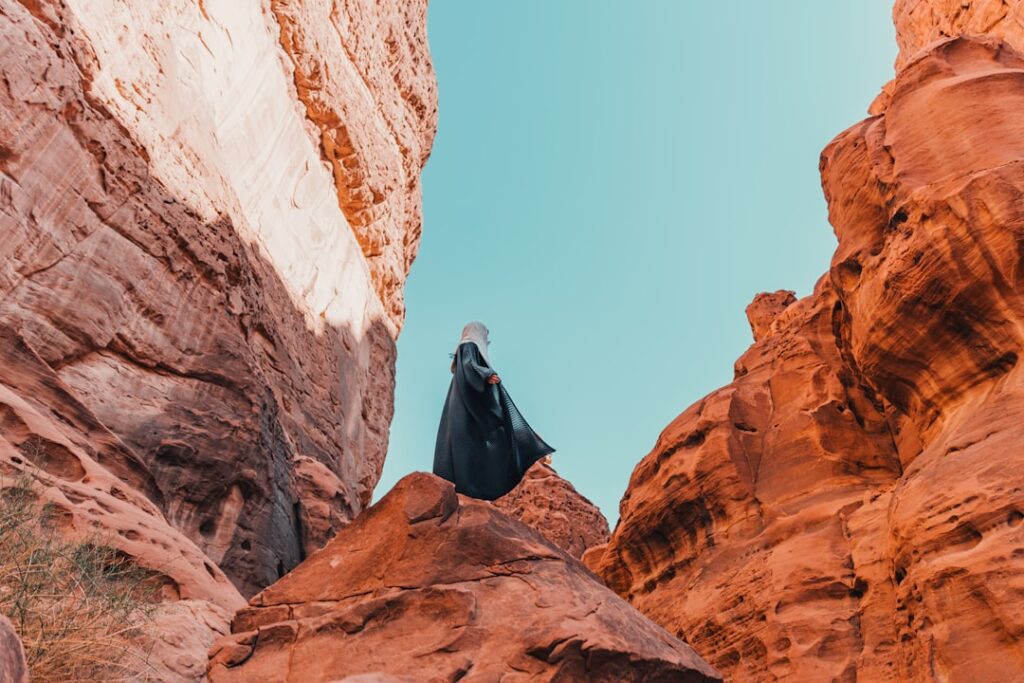 Streamline Your E-Commerce Returns Management Process For Enhanced Customer Experience, With Automated Refunds, Personalized Communication, And Efficient Processing Of Exchanges And Replacements, Improving Overall Trust And Driving Repeat Business.