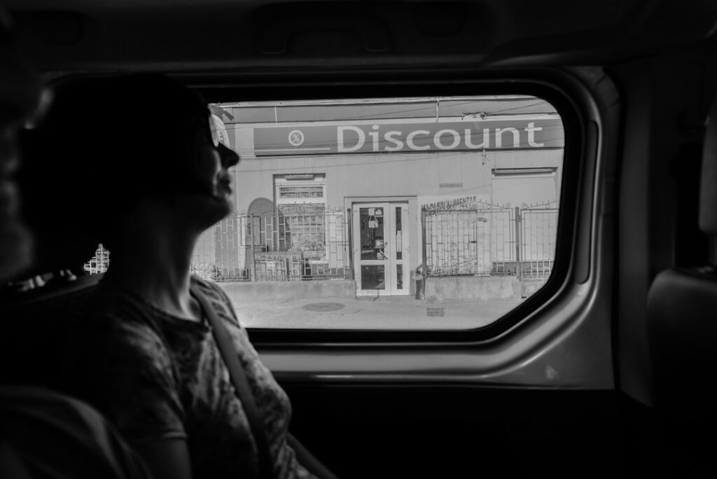 Unlock The Secrets Of Consumer Behavior Analysis In E-Commerce: A Key To Unlocking Sales Growth And Staying Ahead Of The Competition With Advanced Analytics, Personalization, And Ai-powered Insights To Drive Business Success